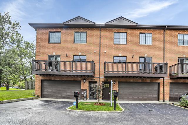1379 E Central Rd. #3C, Arlington Heights, IL 60005