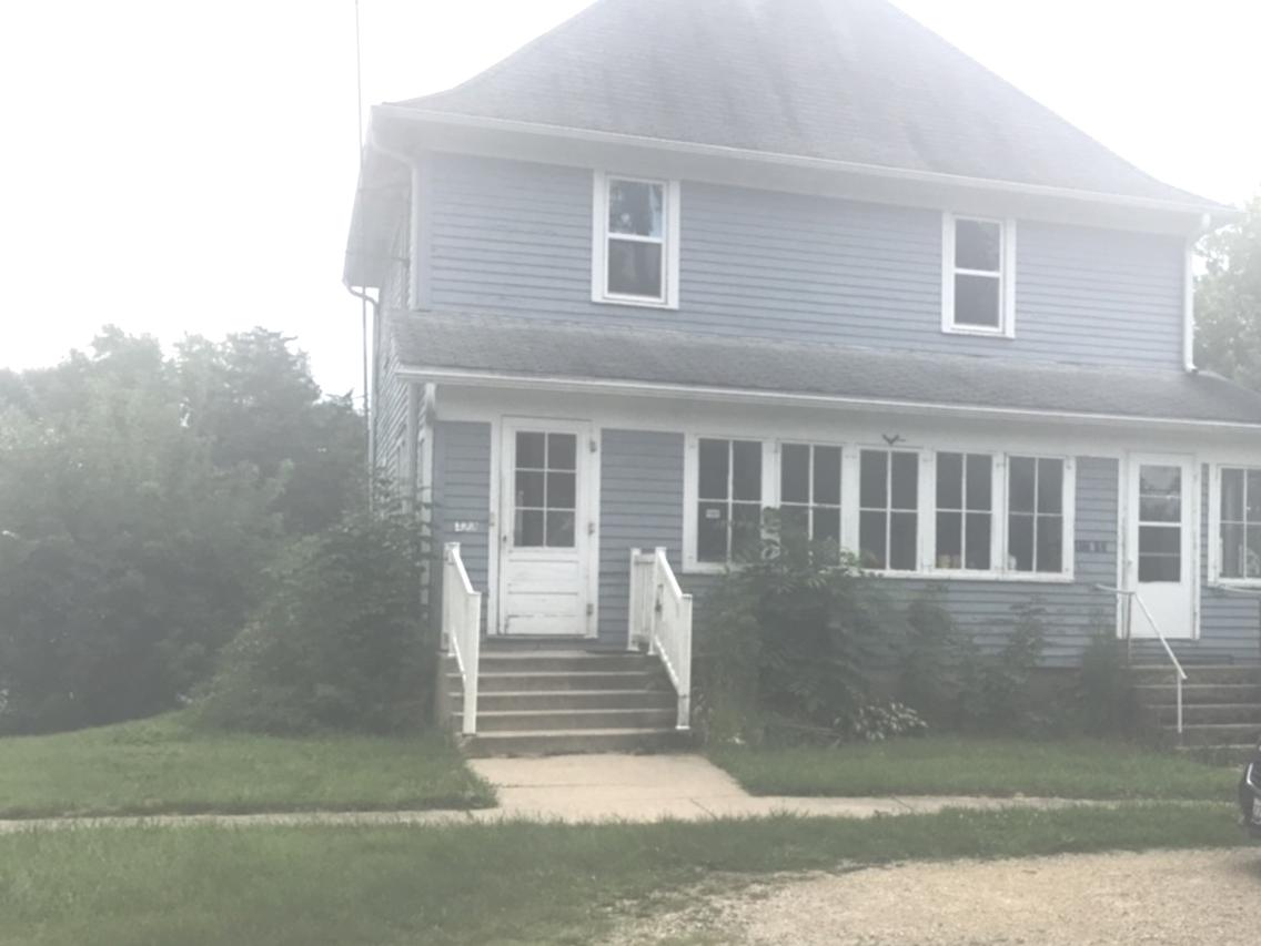 422 Willow St., Maple Park, IL 60151