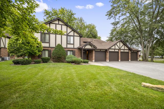 8249 Holly Ct. #26A, Palos Hills, IL 60465