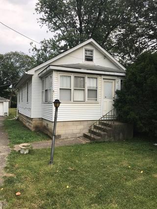 6007 Fairview Ave., Downers Grove, IL 60516