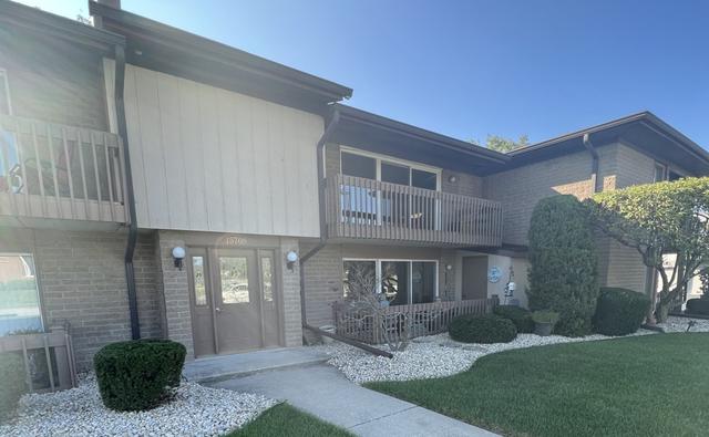 15708 S 86th Ave. #113, Orland Park, IL 60462