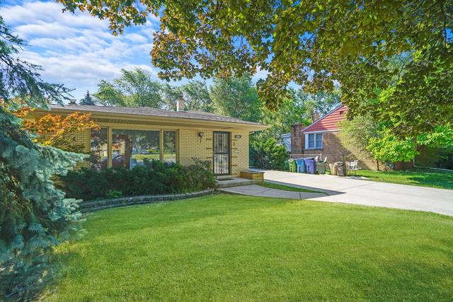 8835 Natoma Ave., Oak Lawn, IL 60453