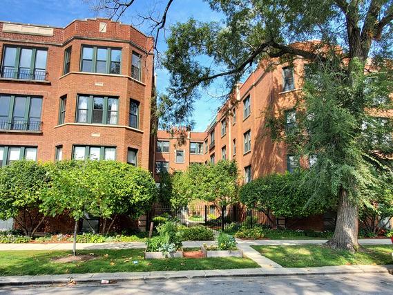 3126 W Carmen Ave. #2, Chicago, IL 60625