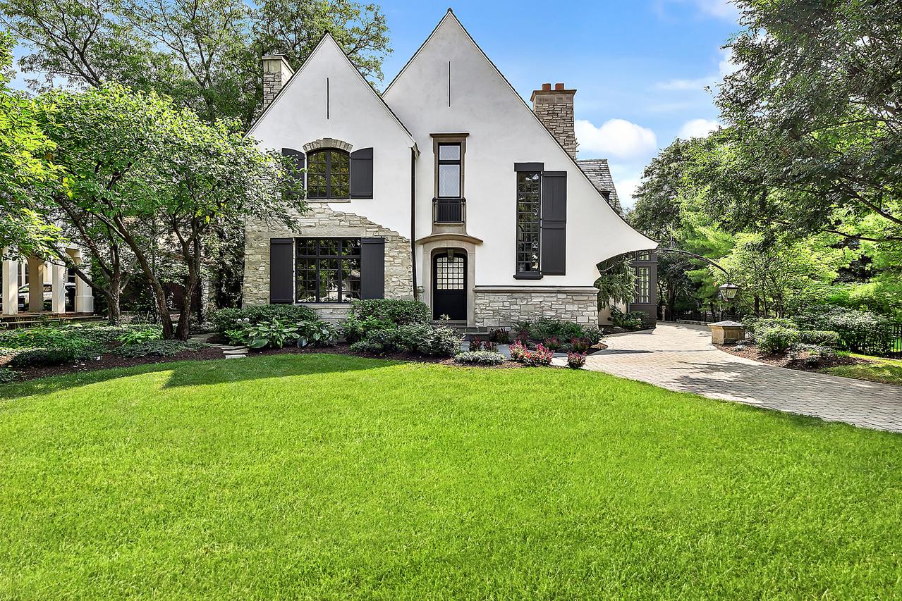 532 W North St., Hinsdale, IL 60521