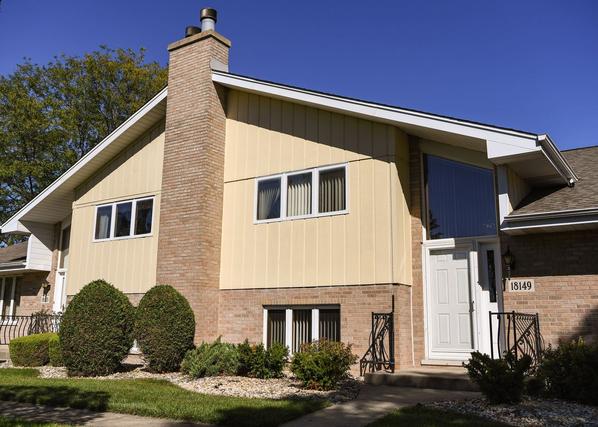 18149 Lynn Dr. #112, Orland Park, IL 60467