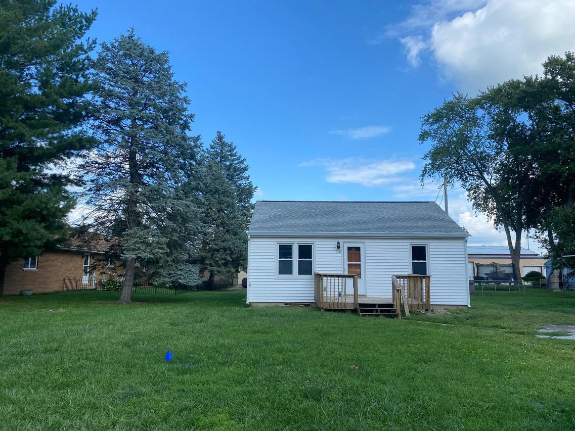 210 Monroe St., St. Joseph, IL 61873