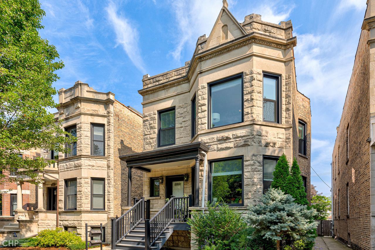 2631 N Mozart St., Chicago, IL 60647