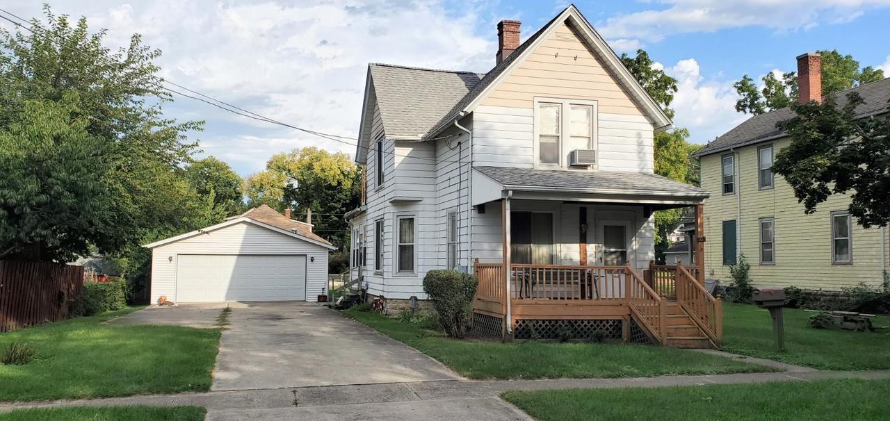 307 S 5th St., Oregon, IL 61061