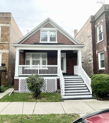 615 N Monticello Ave., Chicago, IL 60624