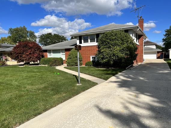 12725 S Auburn Ave., Palos Heights, IL 60463