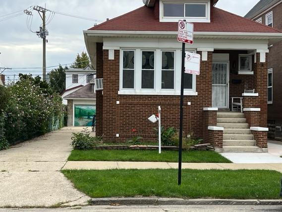 4821 W Byron St., Chicago, IL 60641