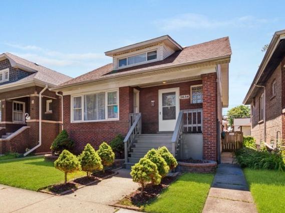 2636 Clarence Ave., Berwyn, IL 60402