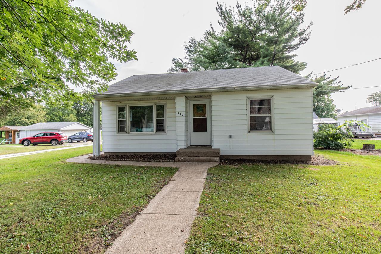 130 S Adams St., Sheffield, IL 61361