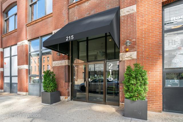 215 W Illinois St. #3B, Chicago, IL 60610