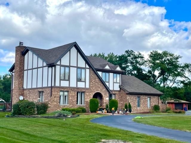 9800 Wild Cherry Ln., Palos Park, IL 60464