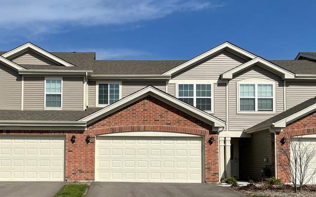 5 West Lake Ct., Cary, IL 60013