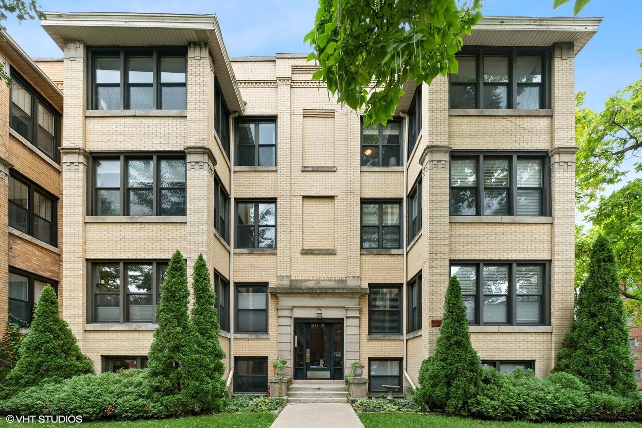 5937 N Magnolia Ave. #2, Chicago, IL 60660