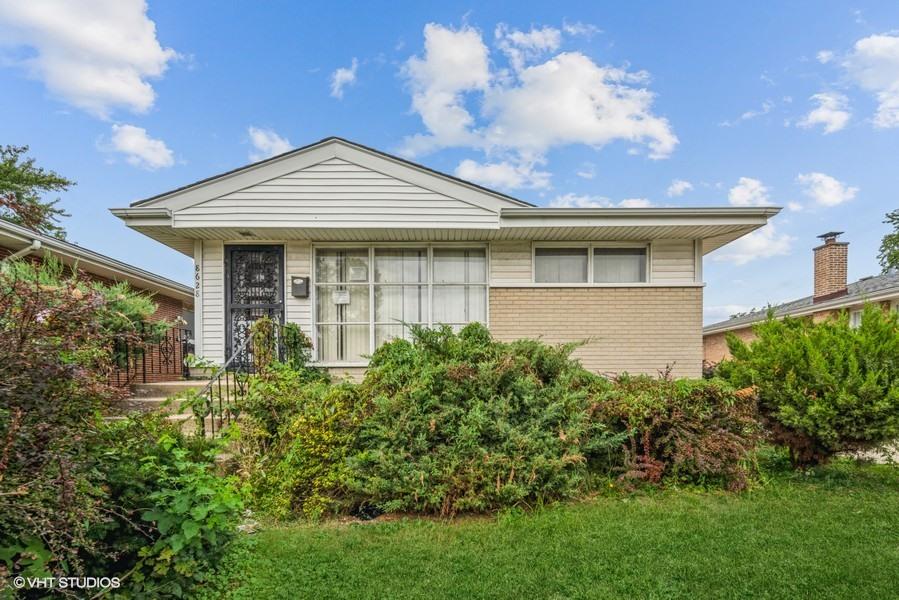 8628 S Kimbark Ave., Chicago, IL 60619
