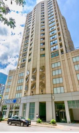 600 N Dearborn St. #1007, Chicago, IL 60654