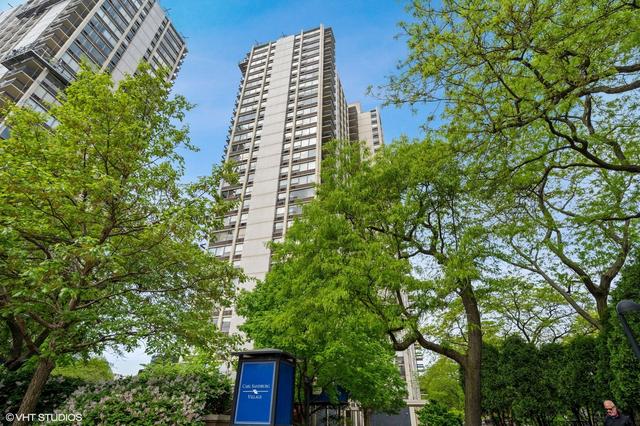 1360 N Sandburg Ter. #2710C, Chicago, IL 60610