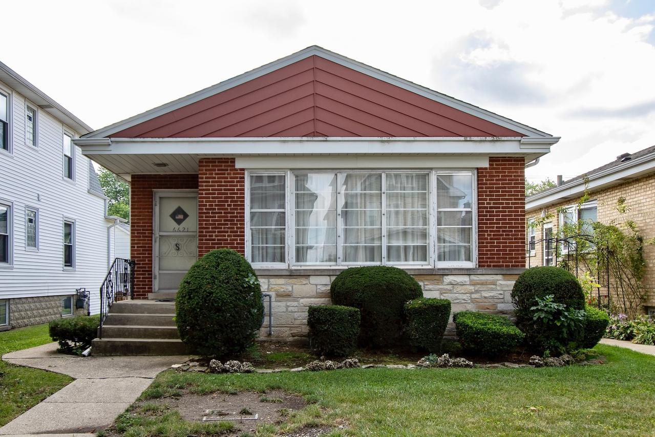 6621 W Schreiber Ave., Chicago, IL 60631