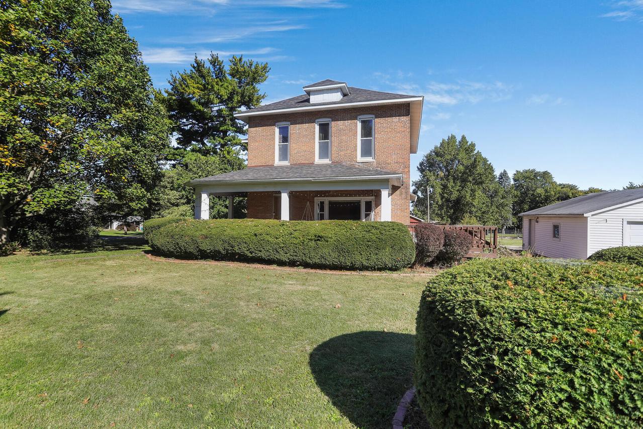 101 E Elwood St., Ridge Farm, IL 61870
