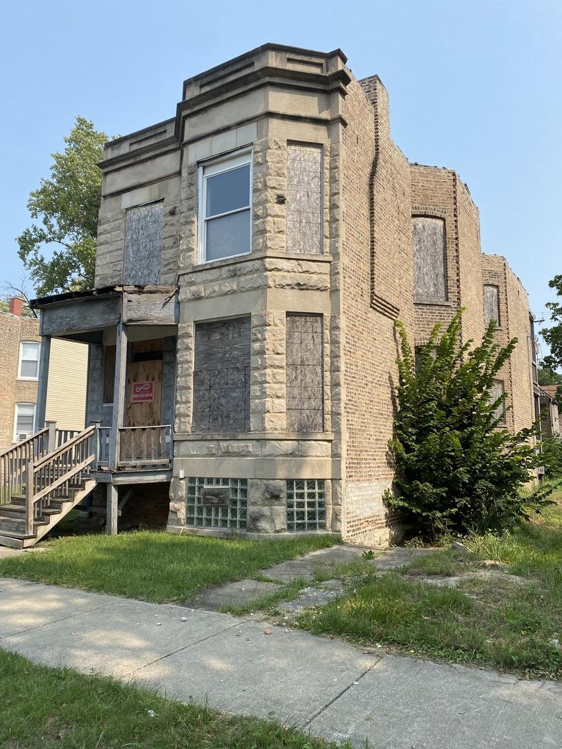 5725 S May St., Chicago, IL 60621