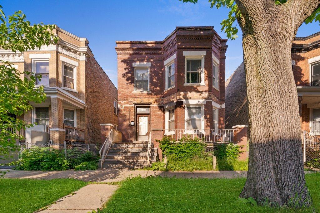 1019 N Ridgeway Ave., Chicago, IL 60651