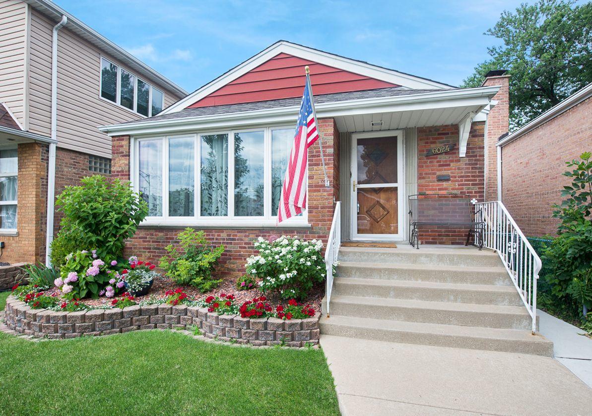 6024 S Moody Ave., Chicago, IL 60638