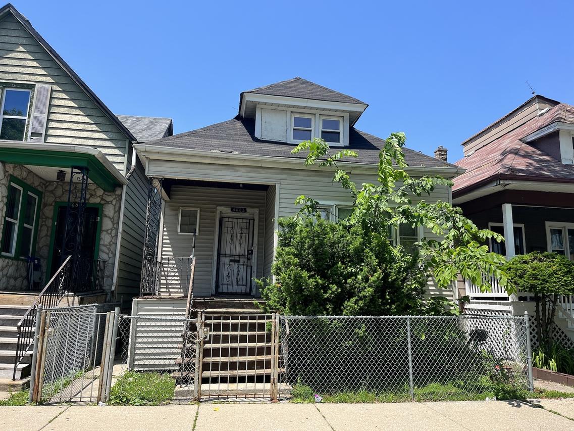 6602 S Seeley Ave., Chicago, IL 60636