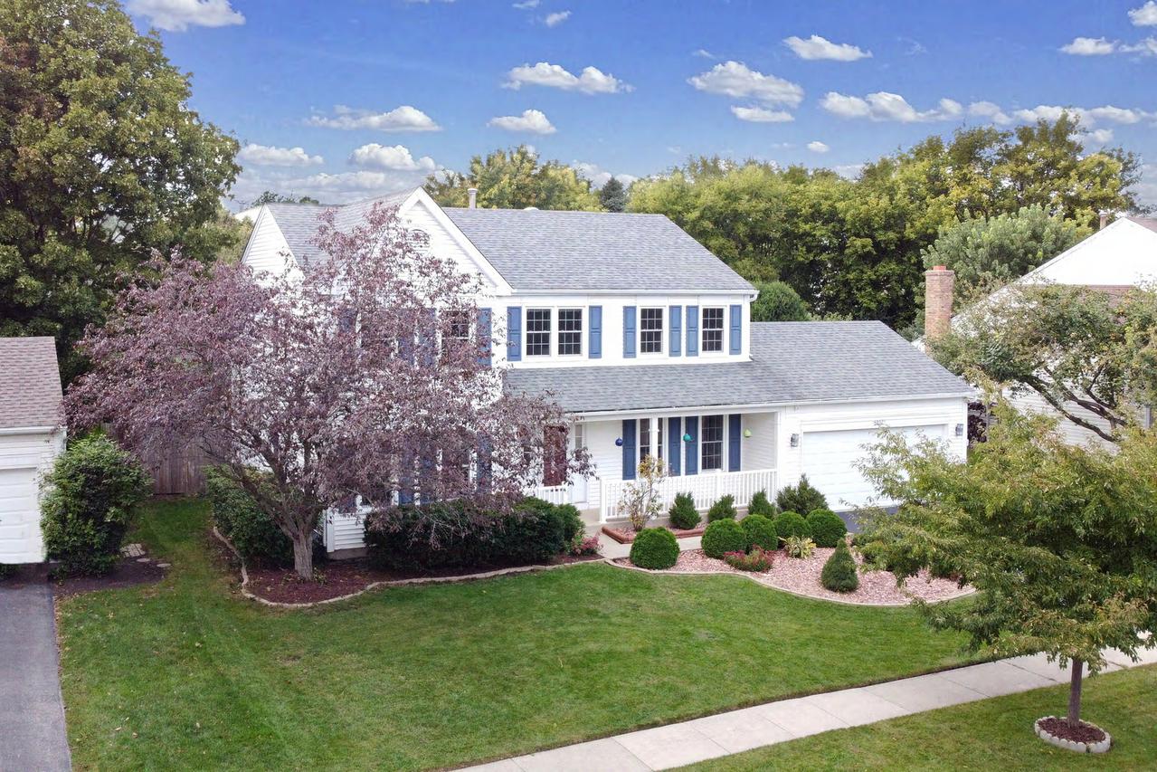 1992 Packard Ln., Gurnee, IL 60031