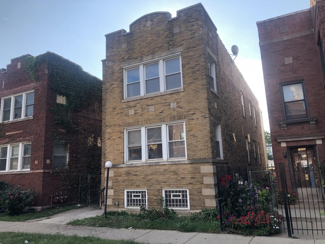 7932 S Drexel Ave., Chicago, IL 60619