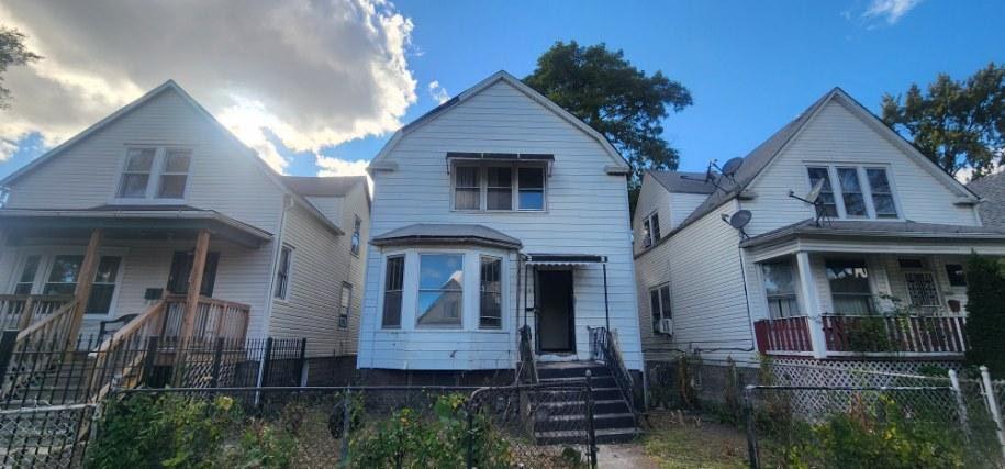 6640 S Winchester Ave., Chicago, IL 60636