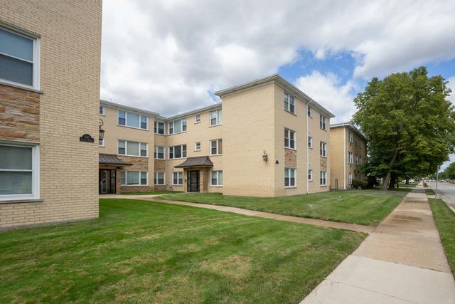 7614 Crawford Ave. #302C, Skokie, IL 60076
