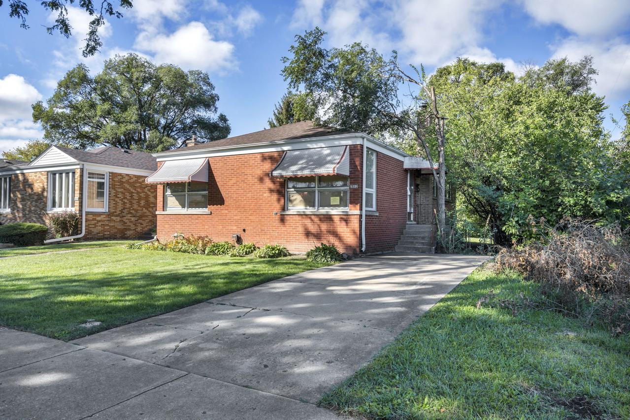 9336 Latrobe Ave., Skokie, IL 60077