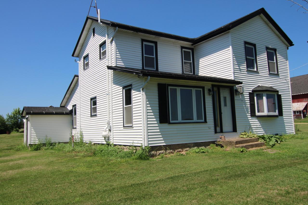 8198 Il Route 73, Lena, IL 61048