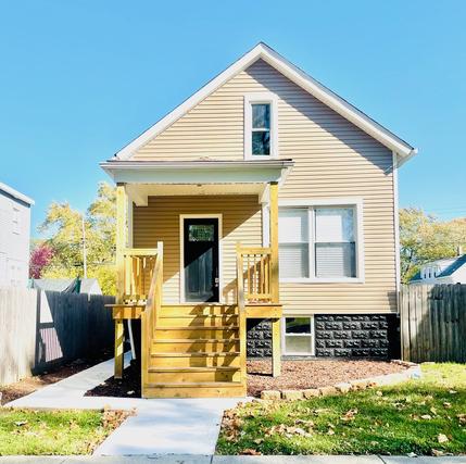 10205 S Wallace St., Chicago, IL 60628