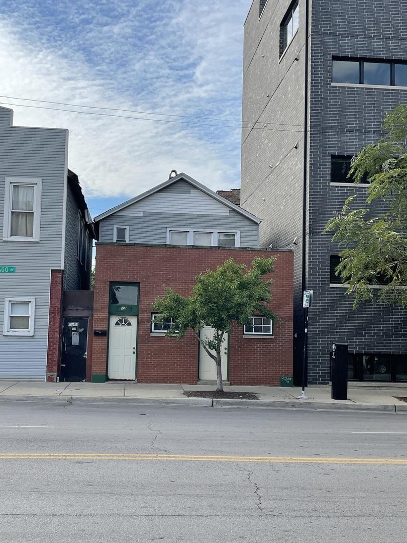 1241 W Chicago Ave., Chicago, IL 60642