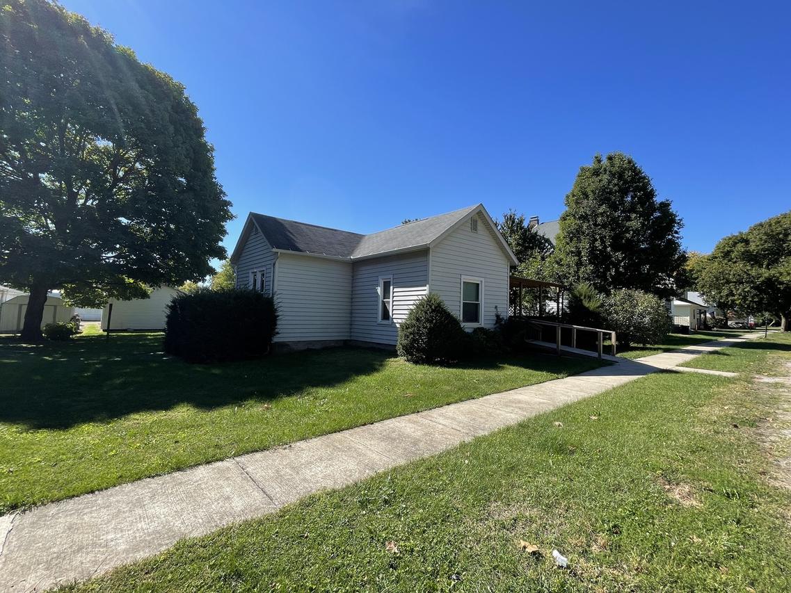 310 E Griggs St., Mansfield, IL 61854