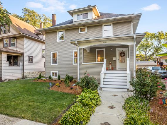 5725 W Midway Park, Chicago, IL 60644