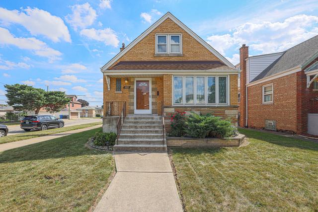 5401 S Mobile Ave., Chicago, IL 60638