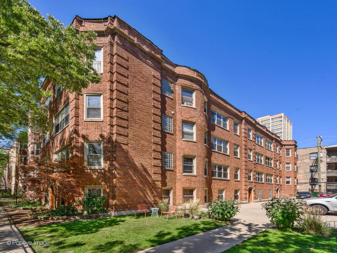 834 W Agatite Ave. #1S, Chicago, IL 60640