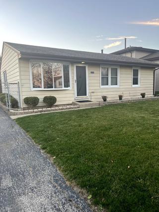 Least Expensive Homes For Sale That Attend Victor J Andrew High School: November 10th