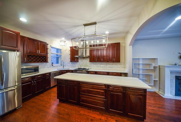840 E 52nd St. #1E, Chicago, IL 60615