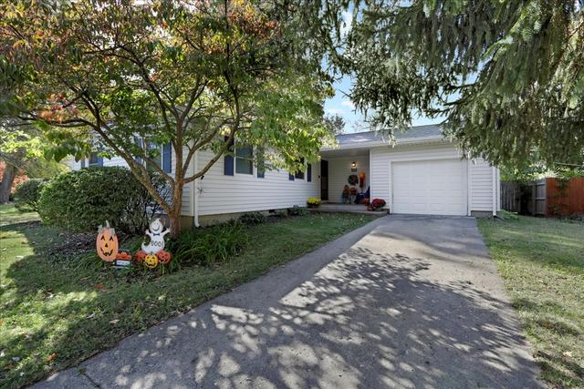 2205 Brett Dr., Champaign, IL 61821