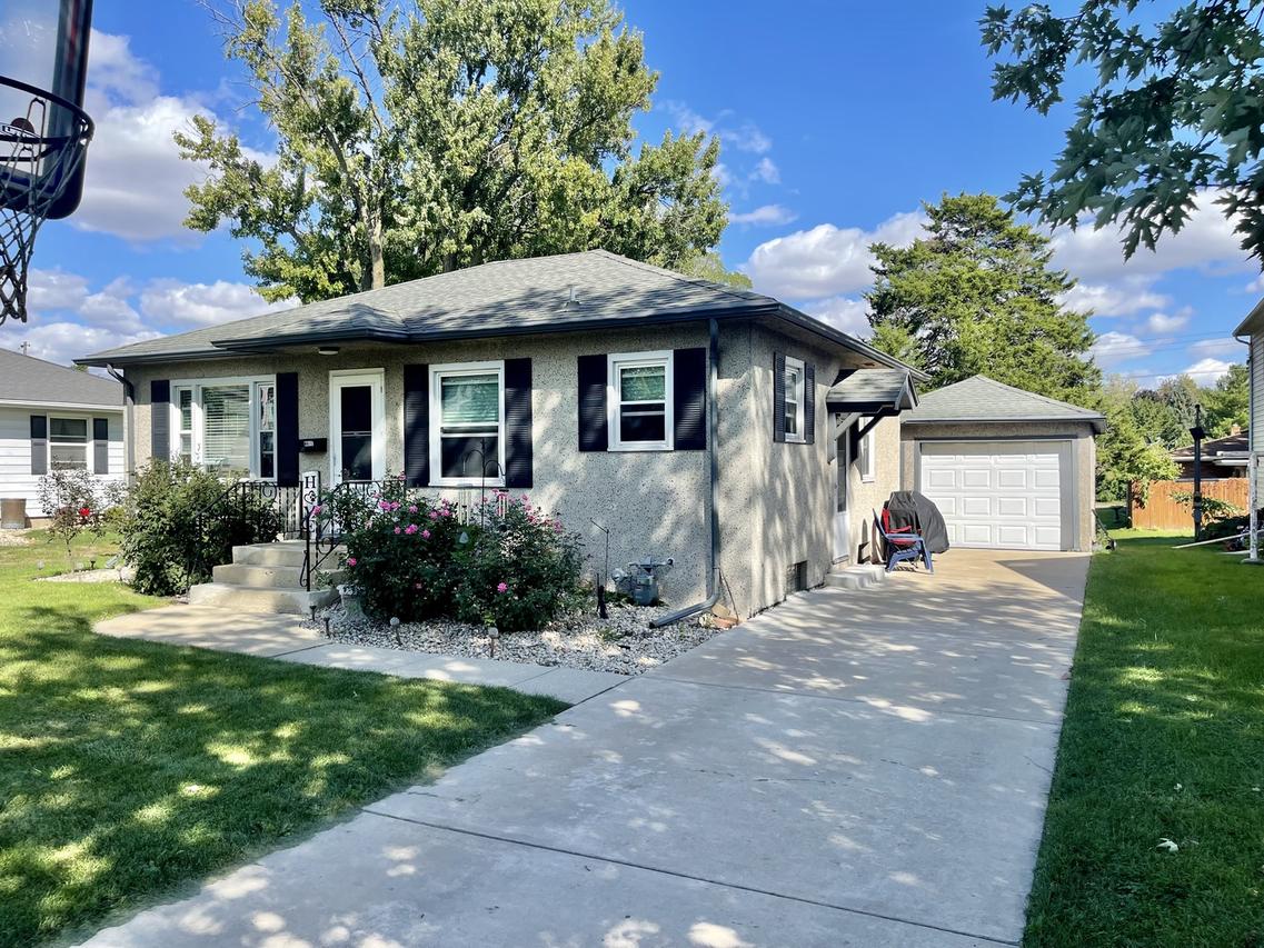 1512 N Joliet St., Lasalle, IL 61301
