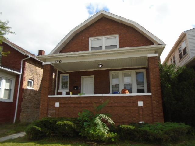 7733 S Cregier Ave., Chicago, IL 60649