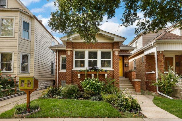 4929 W Byron St., Chicago, IL 60641