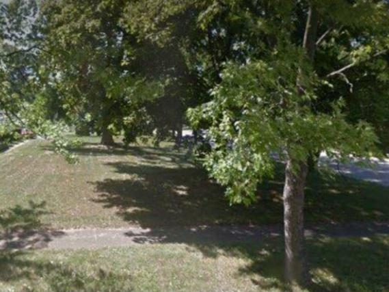 2400 Gideon Ave., Zion, IL 60099