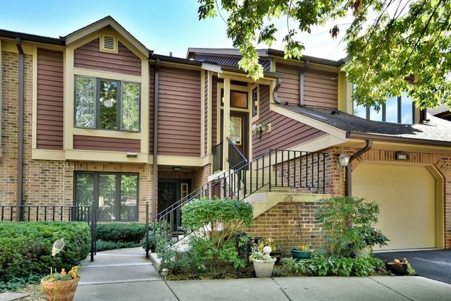 1014 Braemoor Dr., Downers Grove, IL 60515